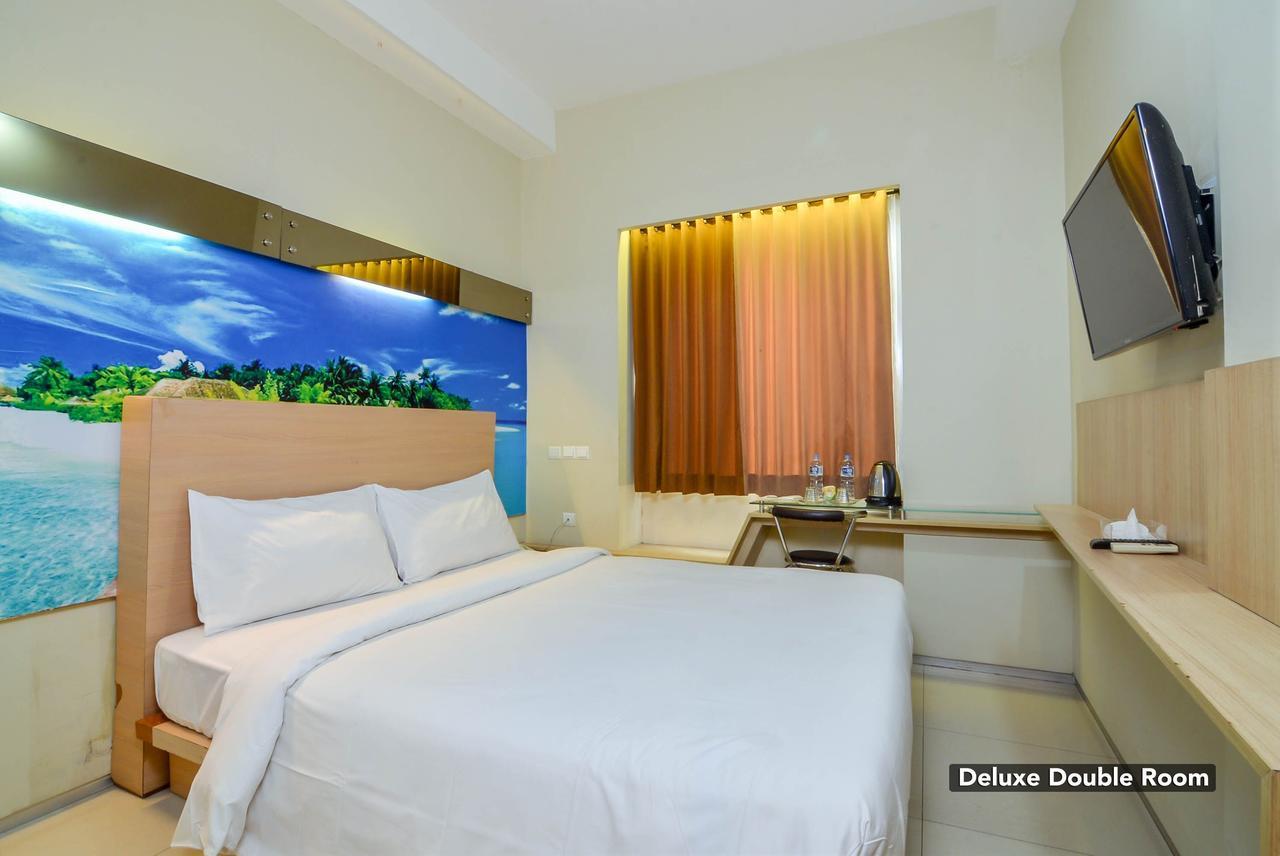 Image Hotel And Resto Μπαντούνγκ Εξωτερικό φωτογραφία