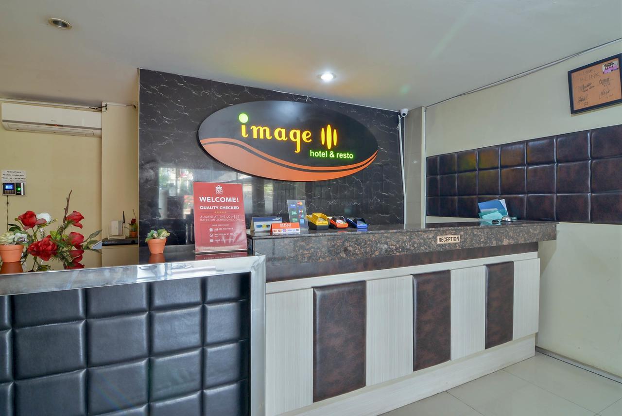 Image Hotel And Resto Μπαντούνγκ Εξωτερικό φωτογραφία