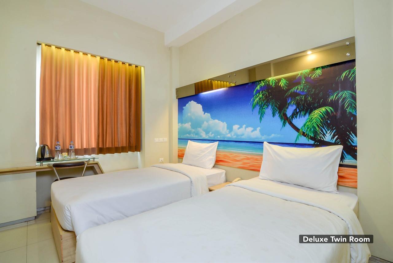 Image Hotel And Resto Μπαντούνγκ Εξωτερικό φωτογραφία